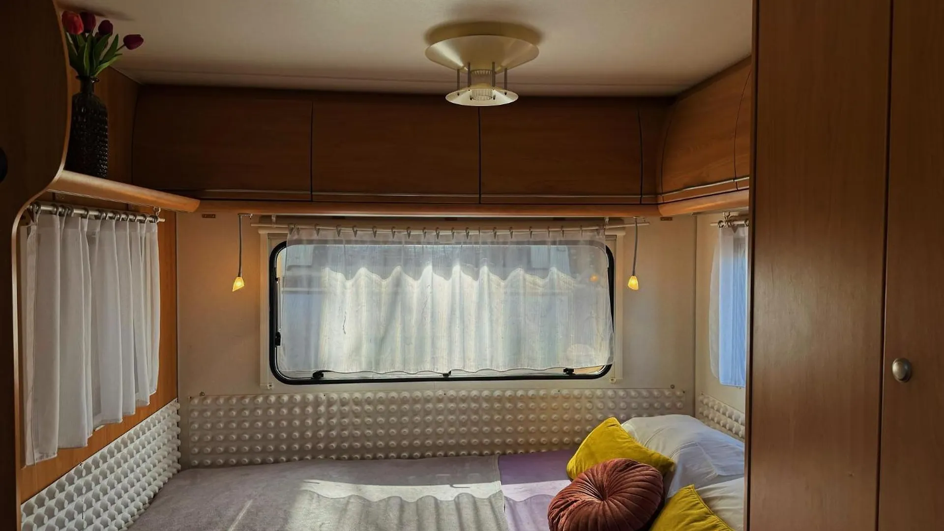 Caravan Near The Sea أوغليان 0*,  كرواتيا